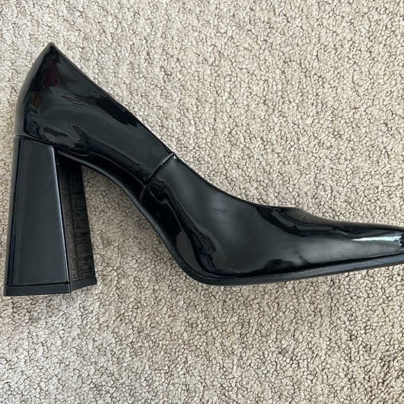 H&M square toe, black chunky heels - Picture 4 of 4